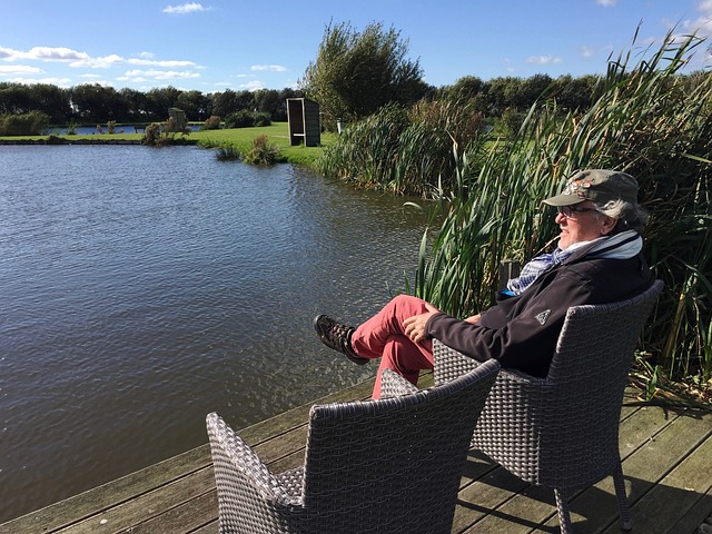 以万计的游 以万计的游